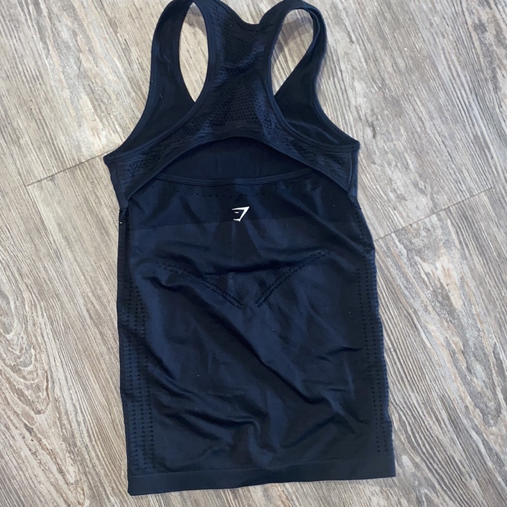 Gymshark Top - Picture 3 of 4